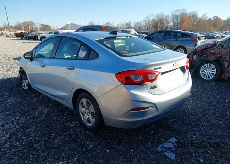 2017 Chevrolet Cruze Ls Auto z USA, uszkodzony, nr VIN 3G1BC5SM1HS562421